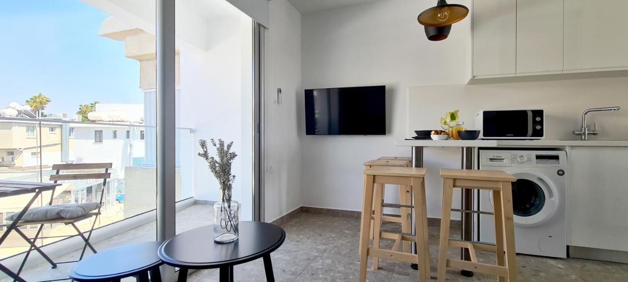 Phaedrus Living Seaside Luxury Flat Athina 113 Daire Pafos Dış mekan fotoğraf